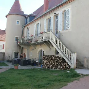 3* Couette-café Château Besson